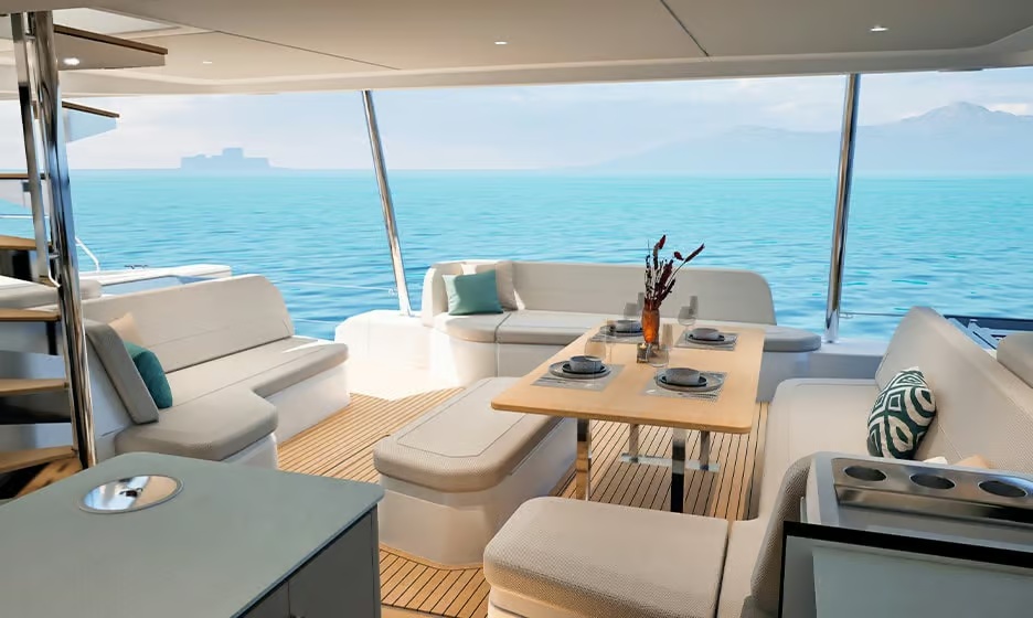 Cockpit du Fountaine Pajot FP 55